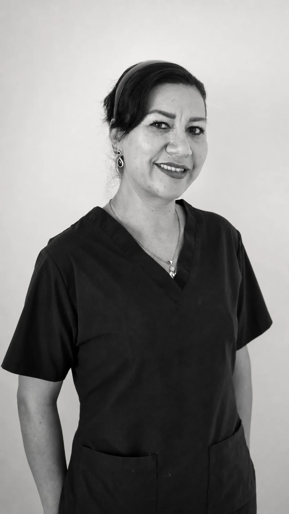 Lic. Edna Cruz, cosmetóloga integral de Luxury Medical Spa
